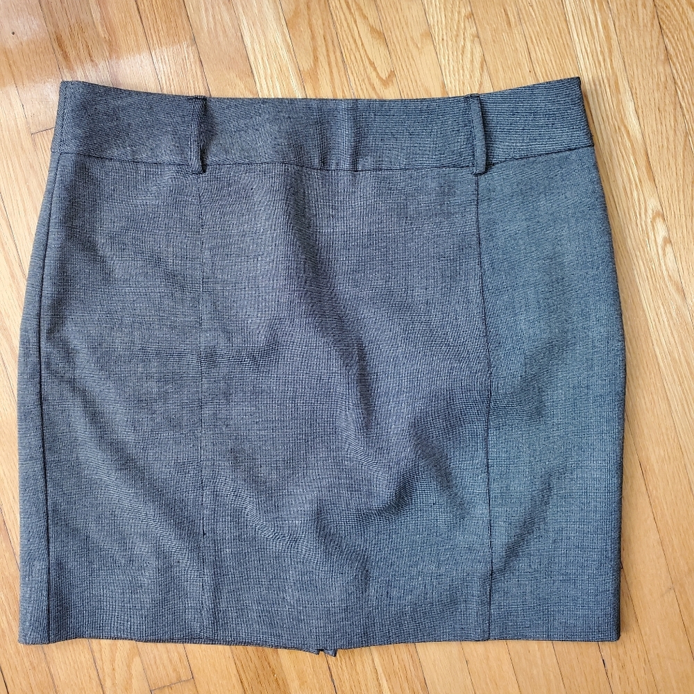 Kenneth Cole lined skirt